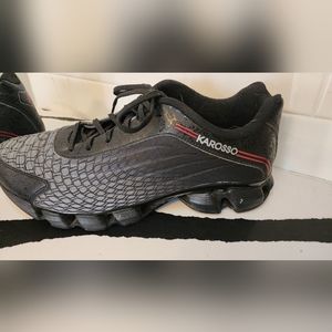 Karosso men's 9.5 shoes.  New without box.